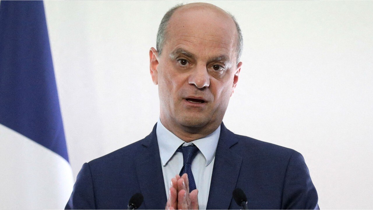 FEMME ACTUELLE - Jean-Michel Blanquer : le passage sur sa fille qu'il a voulu censurer dans une BD