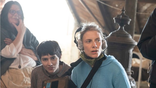 FEMME ACTUELLE - Mélanie Laurent: Le confinement m'a permis de passer plus de temps avec mes enfants