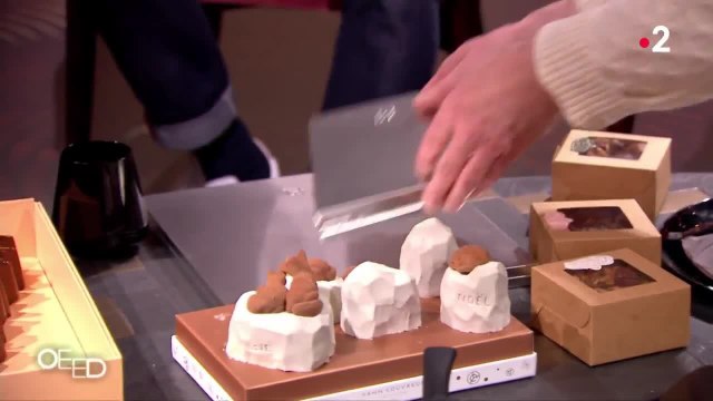 FEMME ACTUELLE - Léa Salamé familière ? Les internautes choqués par son langage