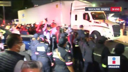 Se abre un carril tras 13 horas de bloqueo en Periférico Norte