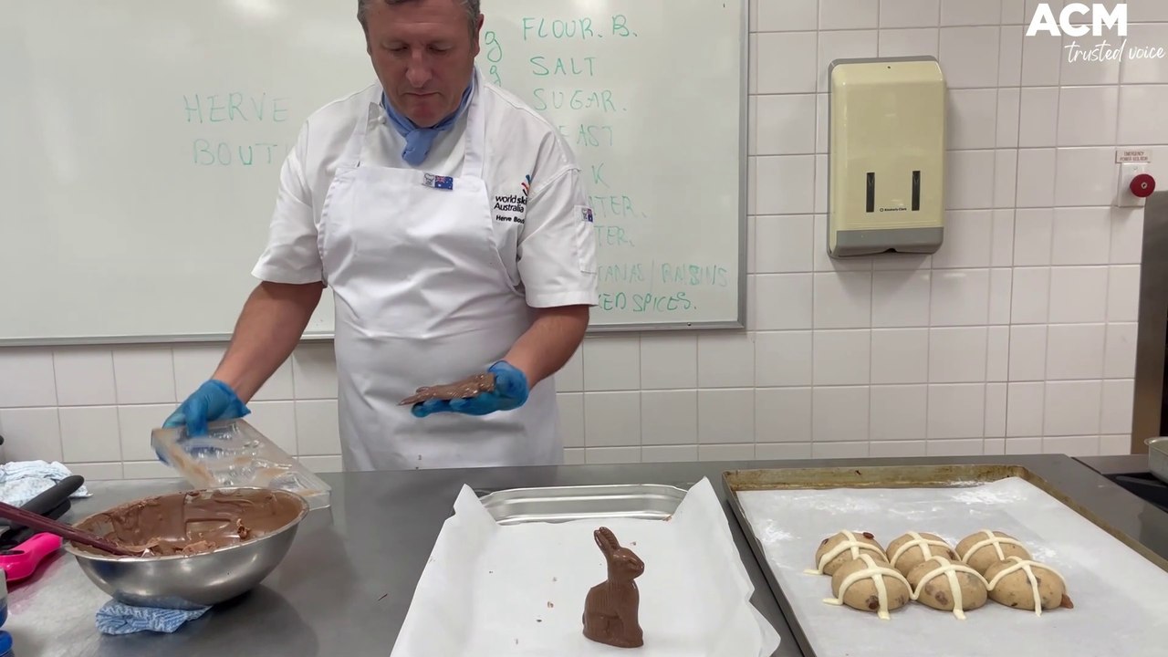 Chocolatier Herve Boutin makes Easter bunnies | April 6, 2022 | Daily Advertiser