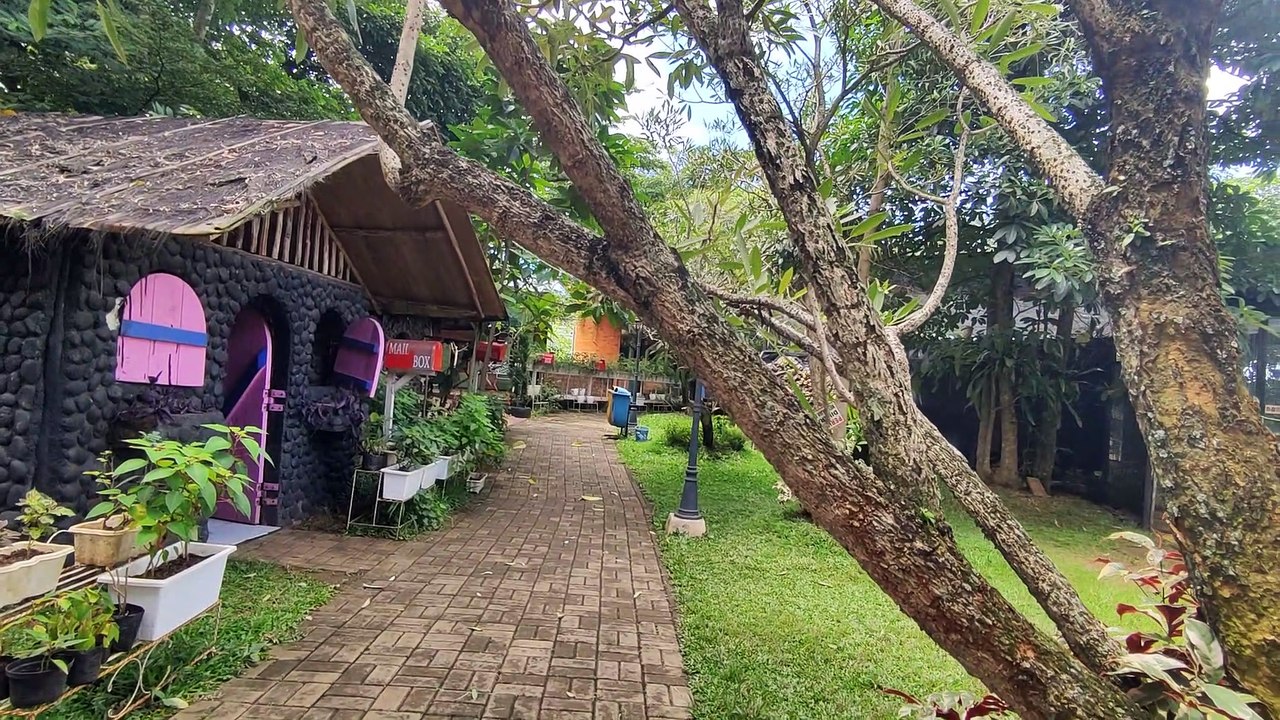 Liliput venuto italy in indonesia