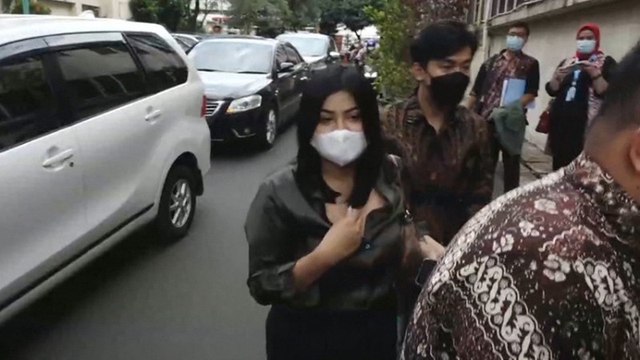 Polisi akan Periksa Komedian Berinisial M yang Beli Konten Dea OnlyFans