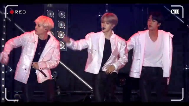 BTS (방탄소년단) - Mic Drop [MEMORIES OF 2017]
