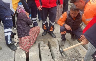 Görünmez kaza... Kalabalık merakla kurtarma çalışmasını izledi