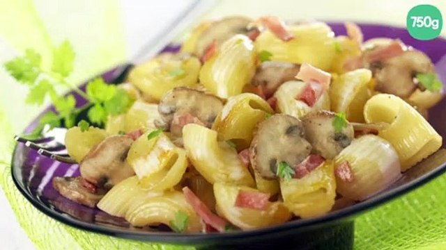 Coquillettes à Poêler de Panzani aux champignons et allumettes de bacon