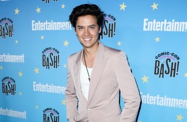 Download Video: Cole Sprouse: Weibliche Kinderstars haben es viel schwerer