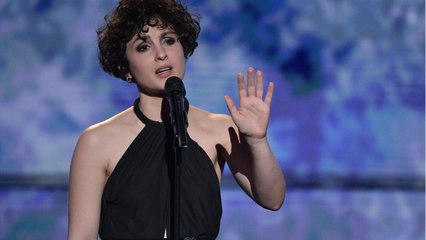 GALA VIDÉO - Barbara Pravi effondrée après la mort de sa grand-mère : “Quelle merde l’Alzheimer” (1)