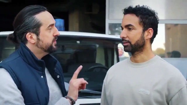 Plus belle la vie 4517 Indiscrétion - Premier jour de stage pour Gabriel !