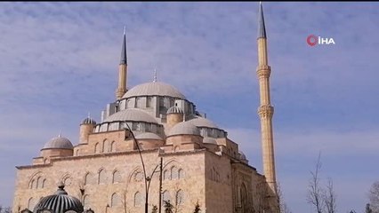 Yayladan getirilen kaynak suyu vatandaşların akınına uğruyor