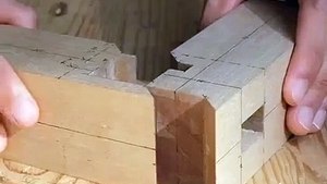 Çivi ve vidalamaya ihtiyaç bırakmayan Japon ahşap kenetleme tekniği