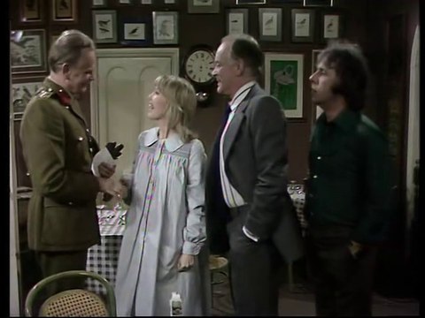 Robin's Nest (1977) S03E05 - High Quality DVD - England Expects
