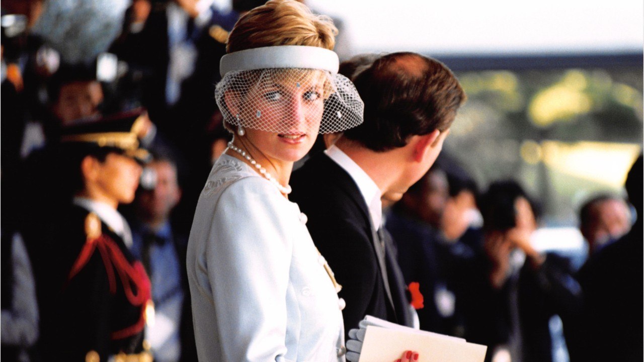 VOICI : Tom Cruise "trop petit" pour Lady Diana ? Cette étonnante anecdote sur leur rencontre aux États-Unis