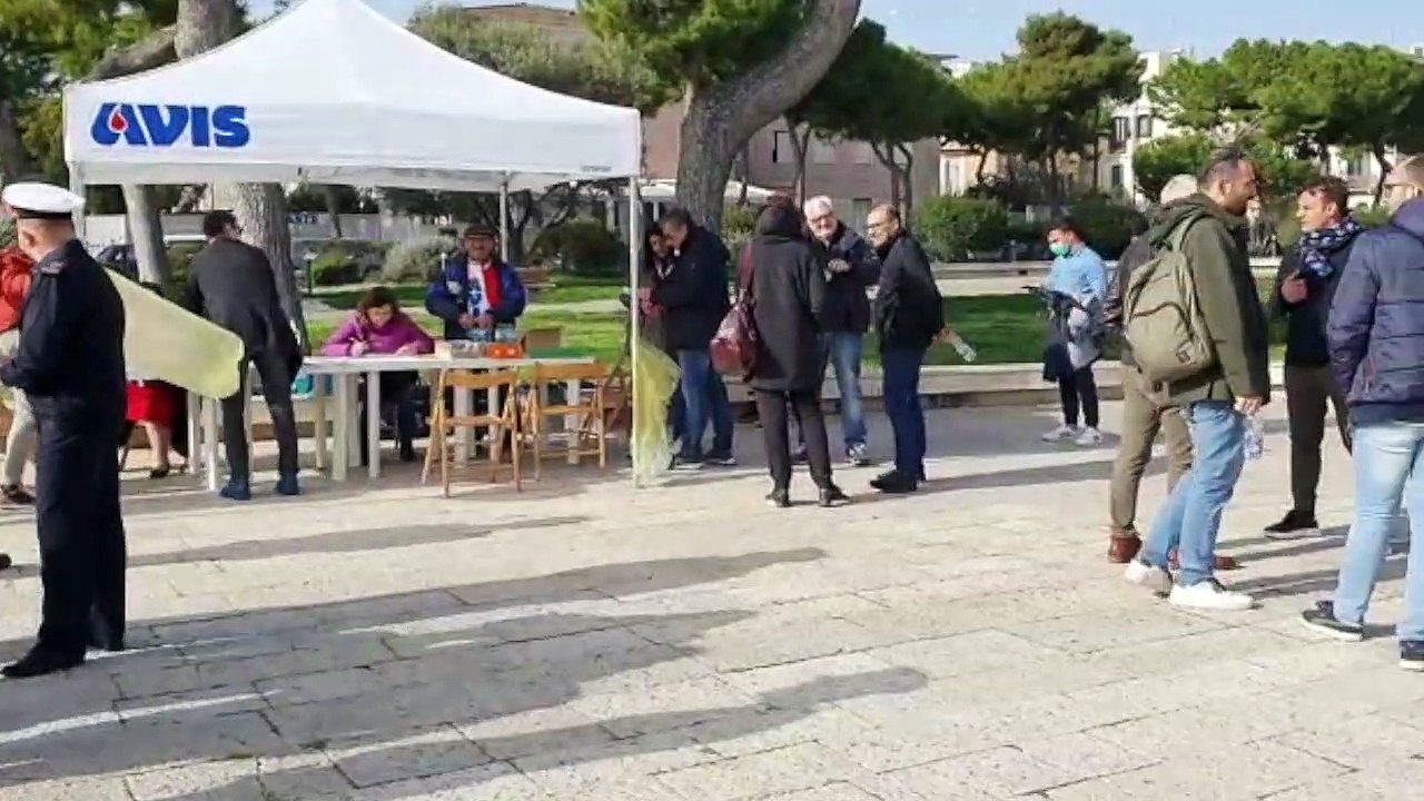 50 donazioni di sangue davanti al Castello di Barletta, soddisfazione per Asl e Avis