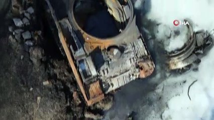 Ukrayna'da imha edilen Rus tankları görüntülendi