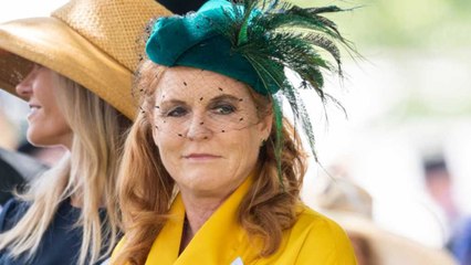 GALA VIDEO - Sarah Ferguson de retour après la bévue du prince Andrew : comme si de rien n’était…