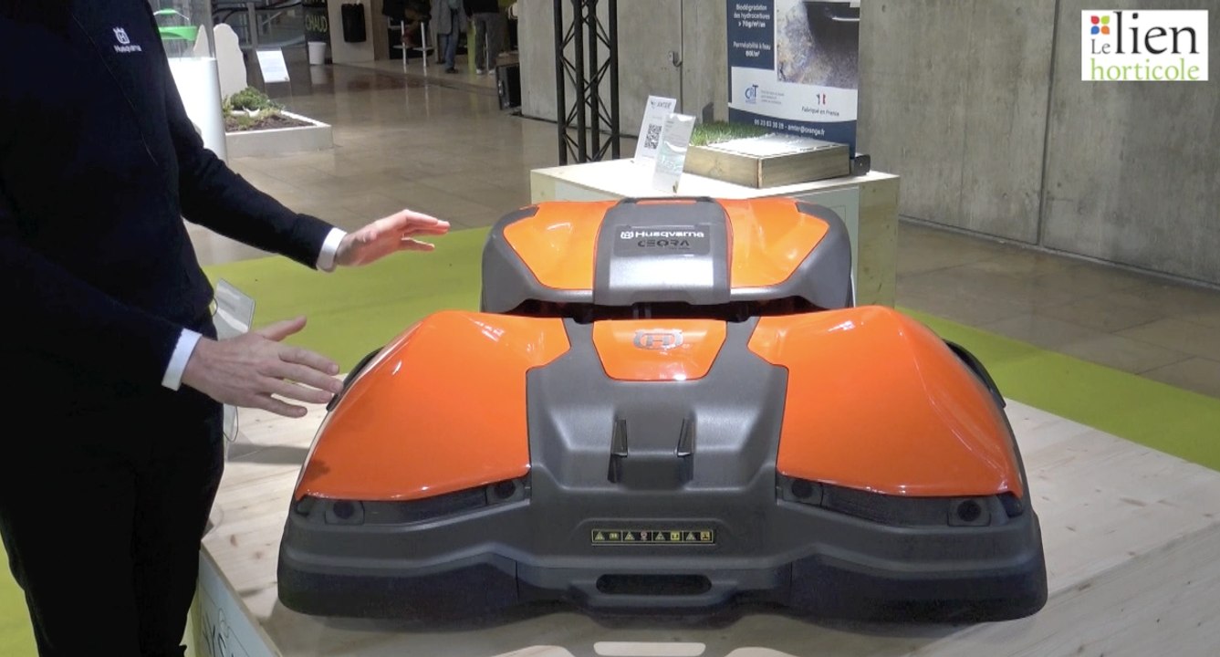 Robot de tonte CEORA™ d’Husqvarna