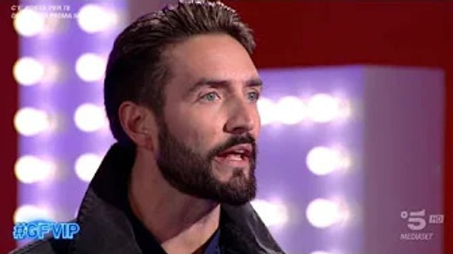 Alex Belli risponde al primo attacco di Dayane Mello: Sei una falsa e ipocrita Alex Belli ieri ser