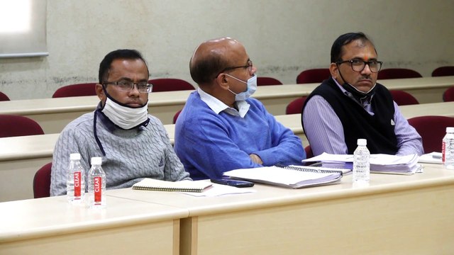 बजट घोषणा पर ही सुन्न पड़े अधिकारी, मंत्री बोले...तय हो जिम्मेदारी