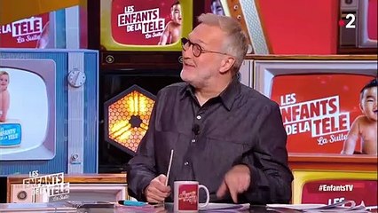 GALA VIDEO - Ce jour où Gérard Lanvin a été très embarrassé par ses parents naturistes