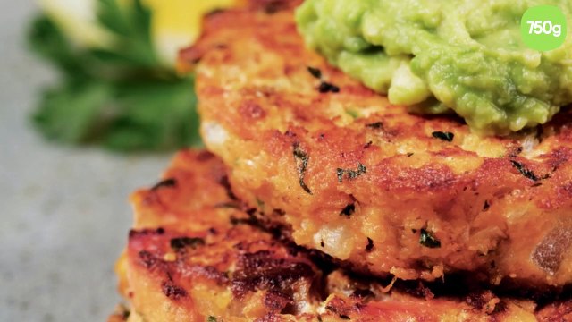 Galettes de patates douces au saumon