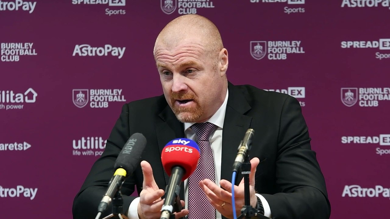 'It's drifting back to soft fouls' - Burnley boss Sean Dyche on Everton penalties