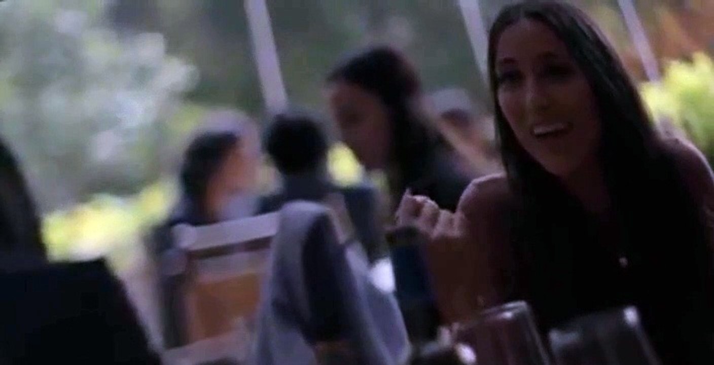 Aquí en la Tierra S01 E02