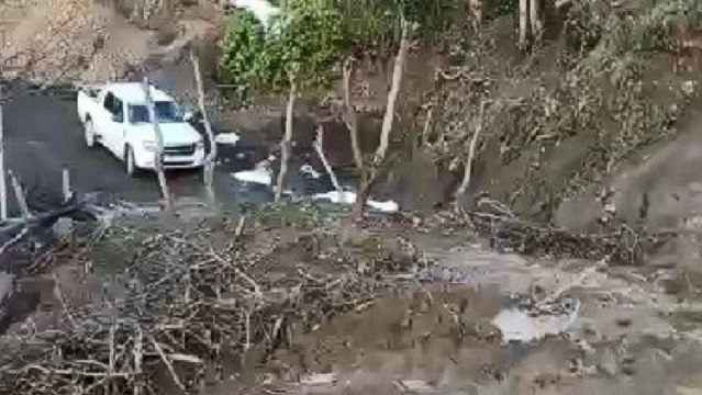 Kastamonu’da heyelan: Ağaçlar bile sürüklendi