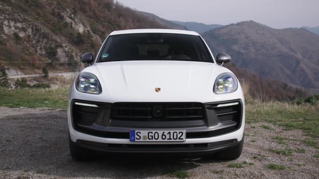 The new Porsche Macan T Design in Pure White