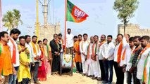 BJP Formation Day Celebrations held in grand manner ay Hyderabad party office | Oneindia Telugu