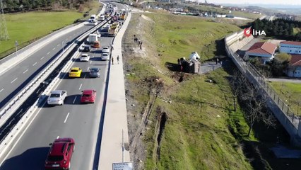 Freni patlayan hafriyat kamyonundan feci görüntüler
