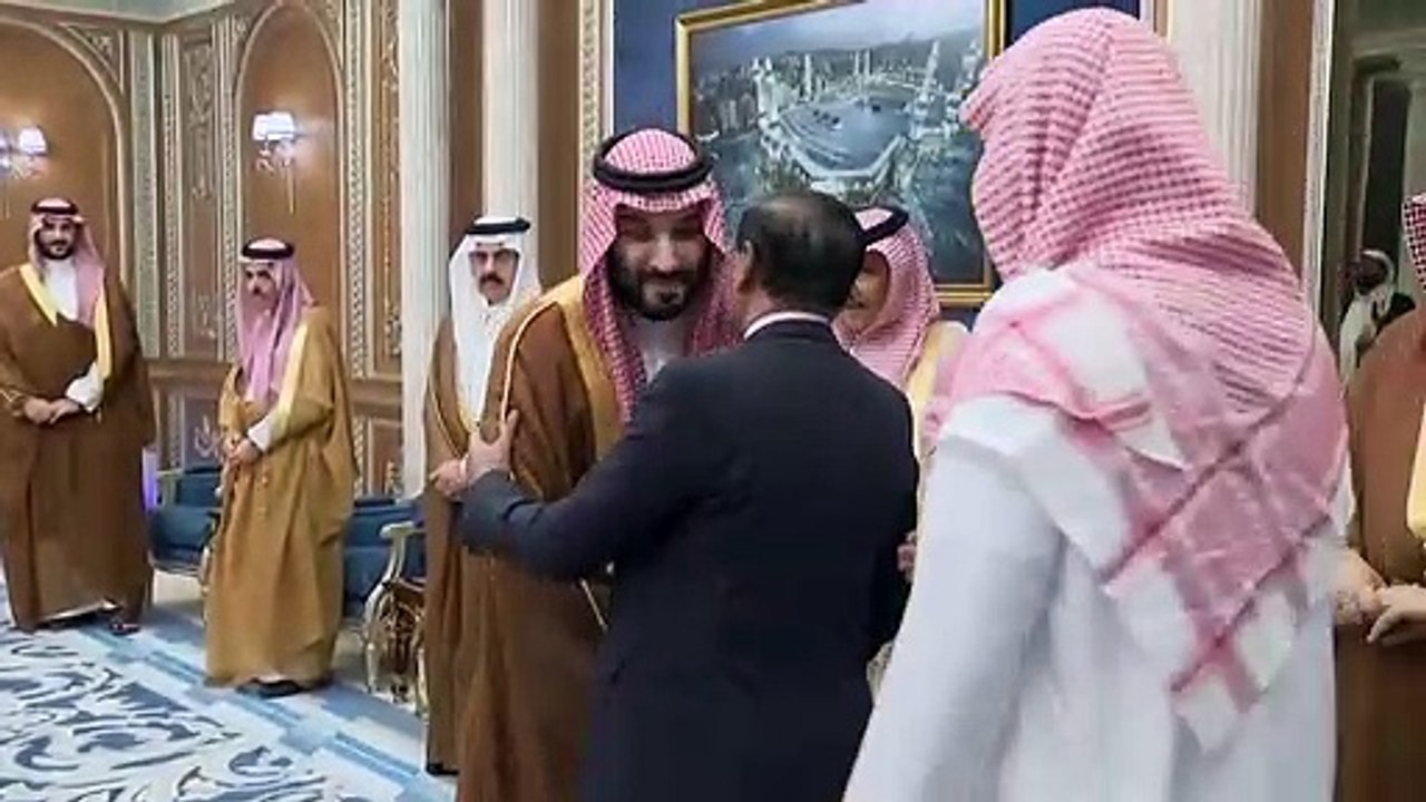 ولي العهد يستقبل رئيس مجلس القيادة الرئاسي اليمني وأعضاء المجلس