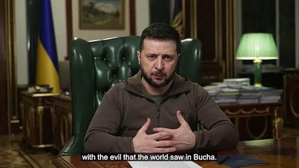 Zelenski acusa a Rusia de ocultar los crímenes de guerra en Ucrania