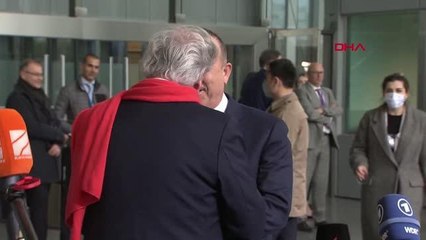 Çavuşoğlu, Brüksel'de yabancı basının sorularını yanıtladı