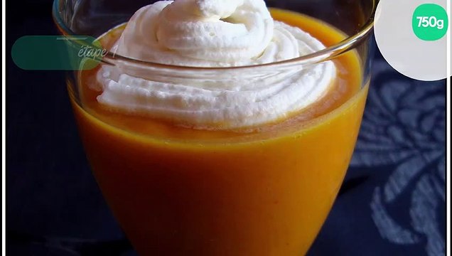 Velouté de potimarron à la crème fouettée