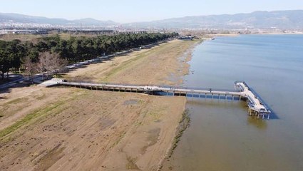 İznik Gölü'nün su seviyesinde 14 santim düşüş yaşandı