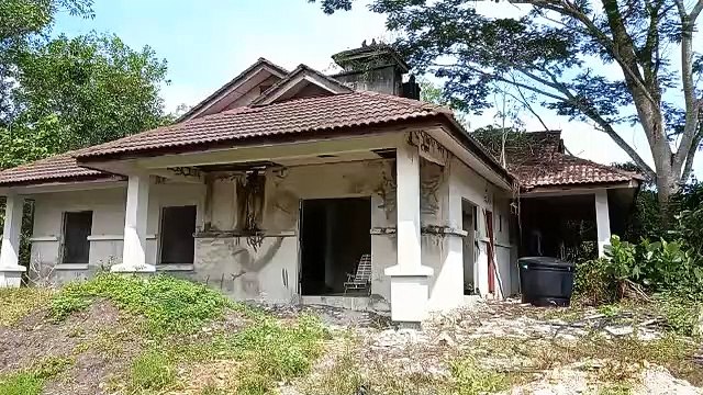 工程搁置20多年 草丛淹没 南柏柏令京如废城