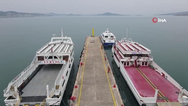 Esnaf, Ayvalık-Midilli Adası feribot seferlerinin açılış heyecanını yaşıyor