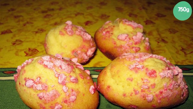 Madeleines aux pralines roses