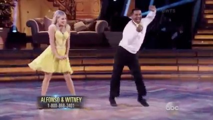 Alfonso Ribeiro (Le Prince de Bel-Air) refait sa célèbre "Carlton Dance" dans Dancing with the stars