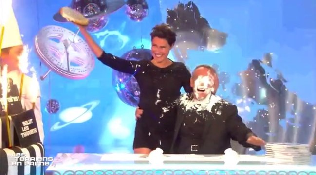 Alessandra Sublet entarte Thierry Ardisson... Le Zapping people