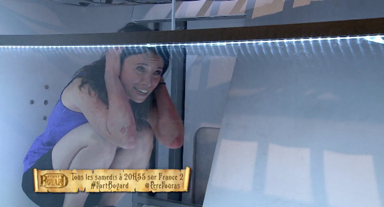 Anne-Gaëlle Riccio tétanisée par les petites bêtes du Fort Boyard