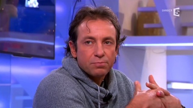 Commentaires jugés graveleux : Philippe Candeloro se justifie !
