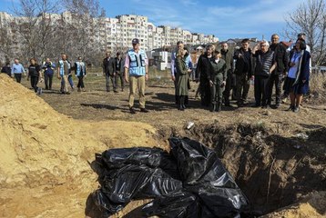 BM'nin Acil Yardım Koordinatörü Griffiths, Ukrayna'nın Buça şehrini ziyaret etti