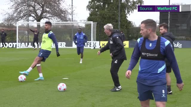 Roy Hodgson delivers peach of an assist in Watford training