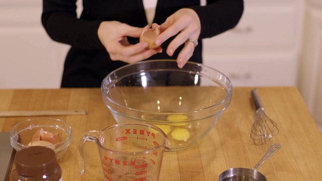 These Chocolate Pecan Pie Bites Are To Die For!