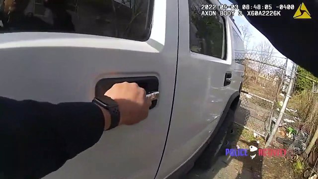 Pas facile de stopper un hummer même pour des policiers