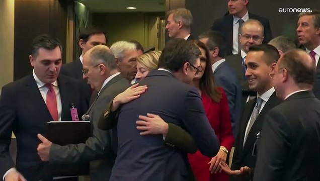 НАТО обещает Украине больше поддержки