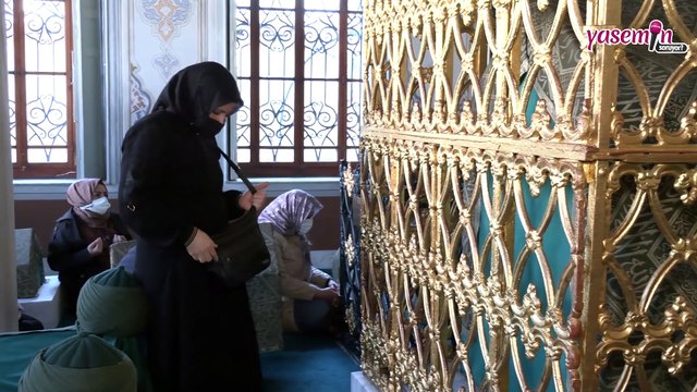 Aziz Mahmud Hüdayi Hazretleri'nin türbesini ziyaret edenlere duası...