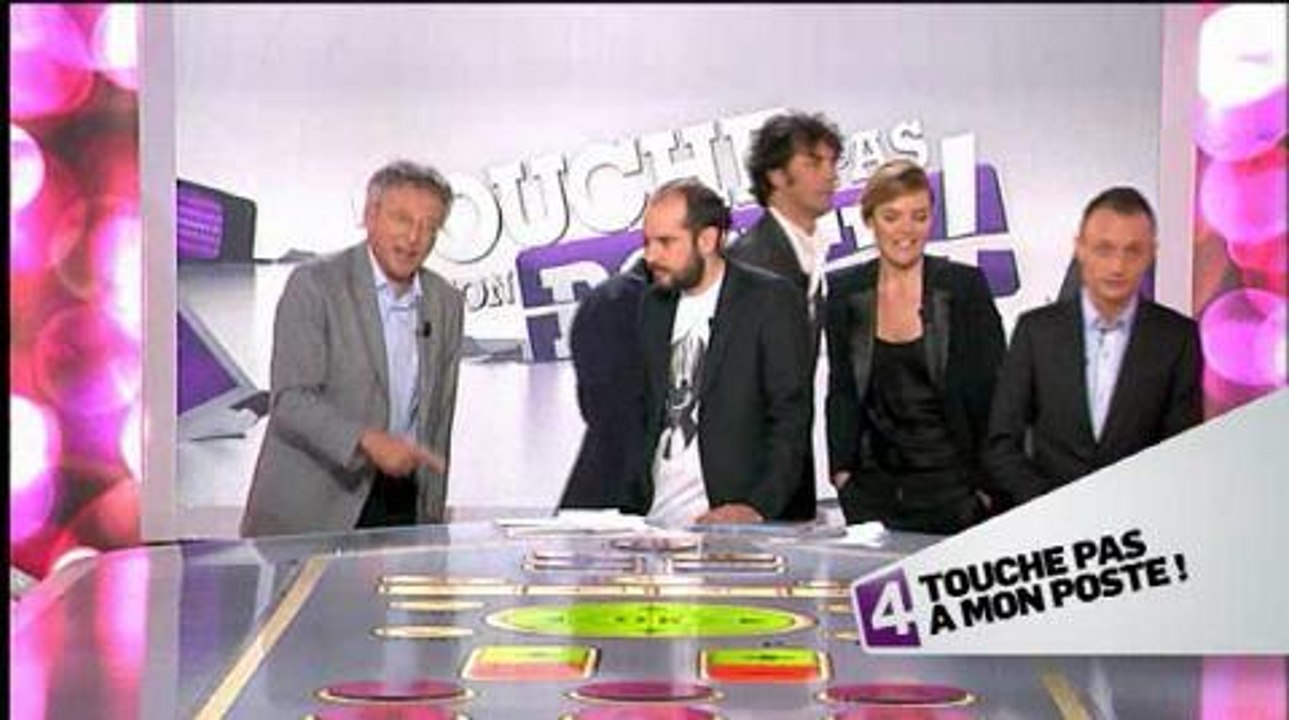 Touche pas à mon poste avec Kyan Khojandi (Bref)